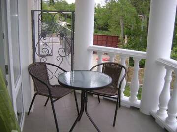 Фотографии Гостиница Guest House Volna г. Гурзуф Крым (Россия) №1 Фото Гостиница Guest House Volna г. Гурзуф 1