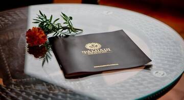 Фото номера Апартаменты с двумя спальнями и видом на море Апартаменты  Фамилия г. Гурзуф 2