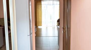 Фото номера Стандартный трехместный номер с видом на море Гостиница Guest House Volna г. Гурзуф 4